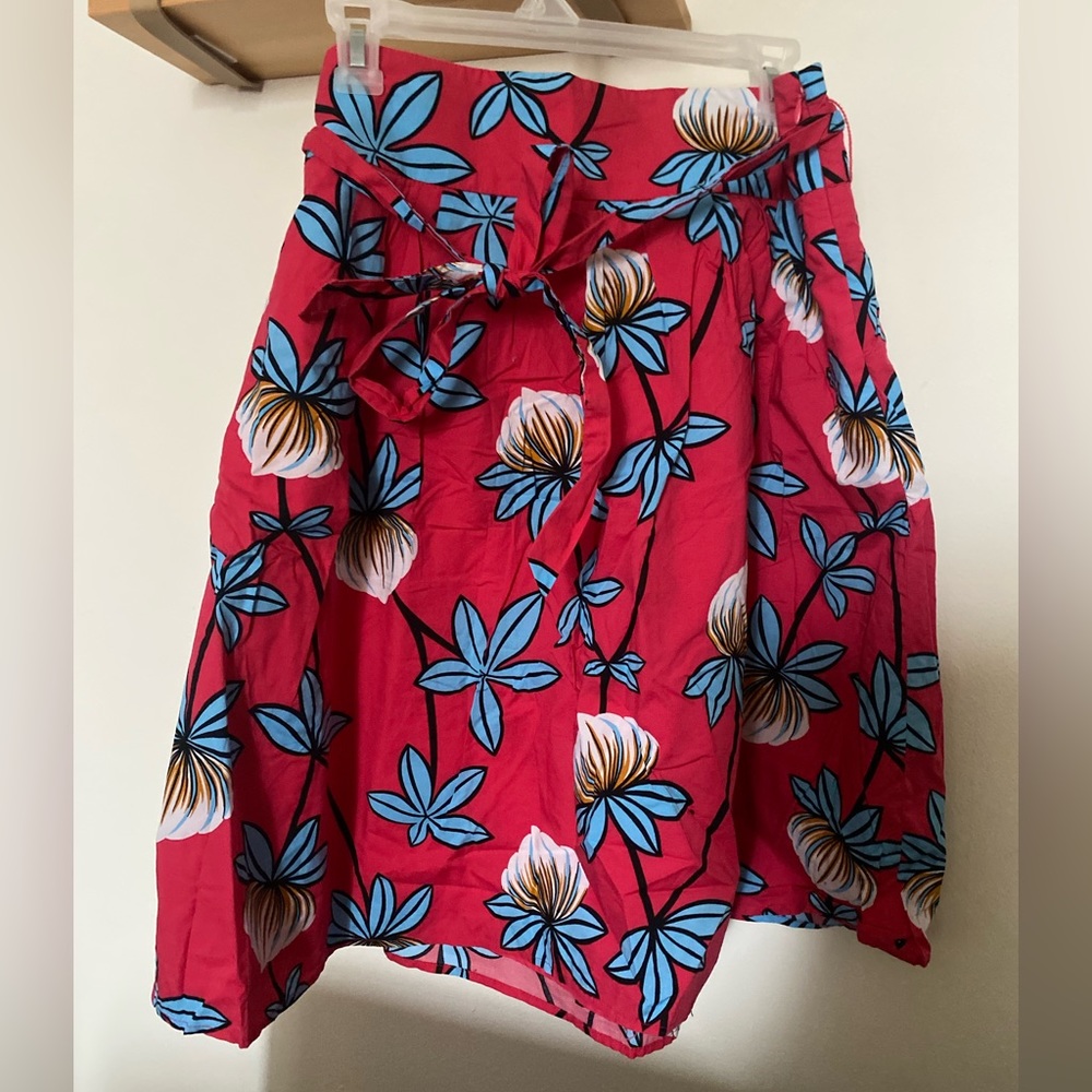 Ann Taylor pink floral shirt with pockets
